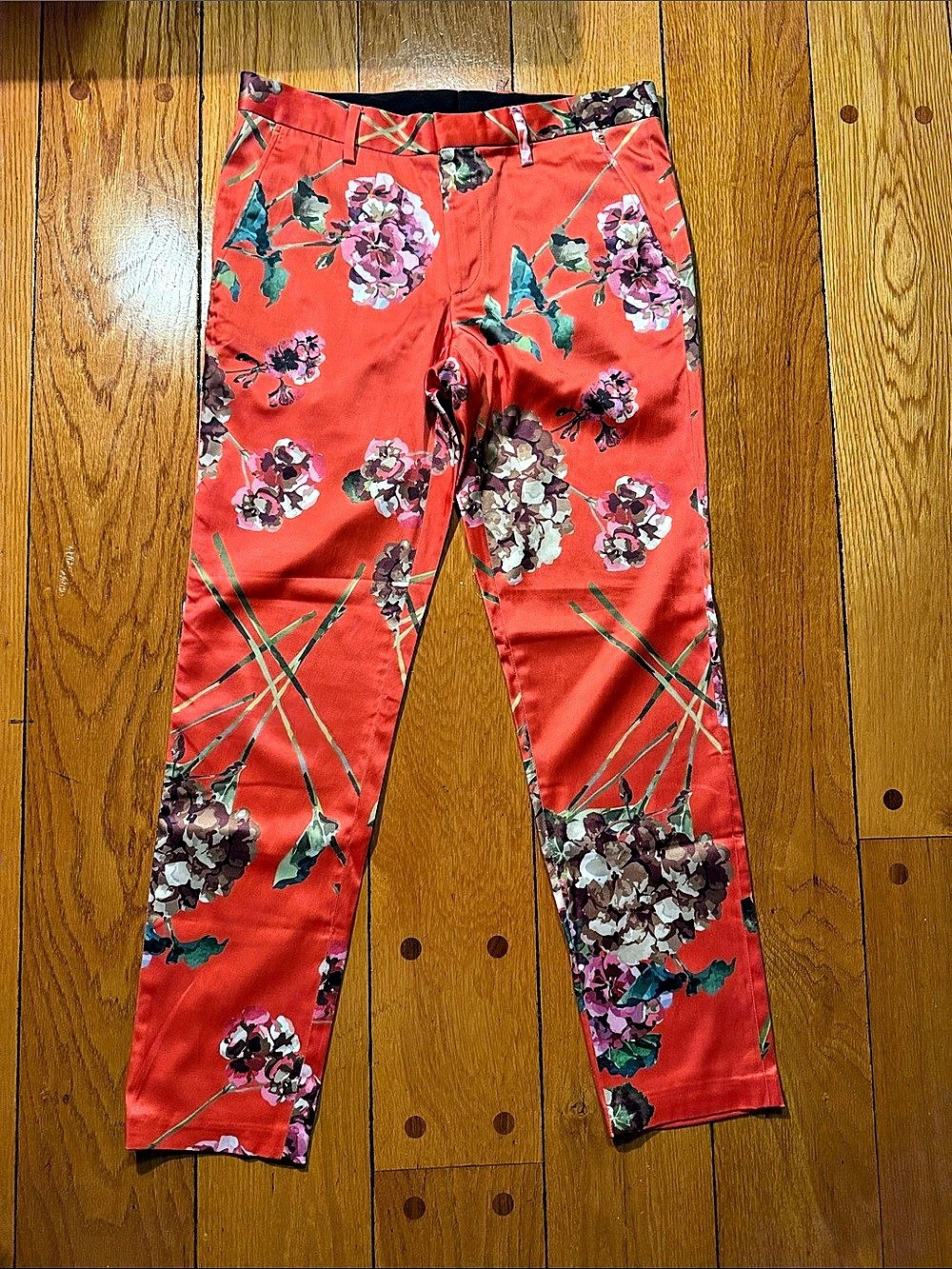 ASOS Skinny Floral Pants Red Waist 31 Like New